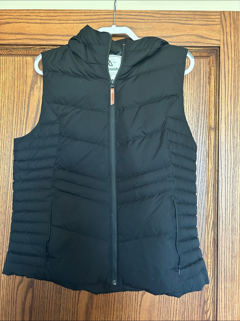 Women's Black Hooded Quilted Puffer Vest - Lightweight Sleeveless Jacket